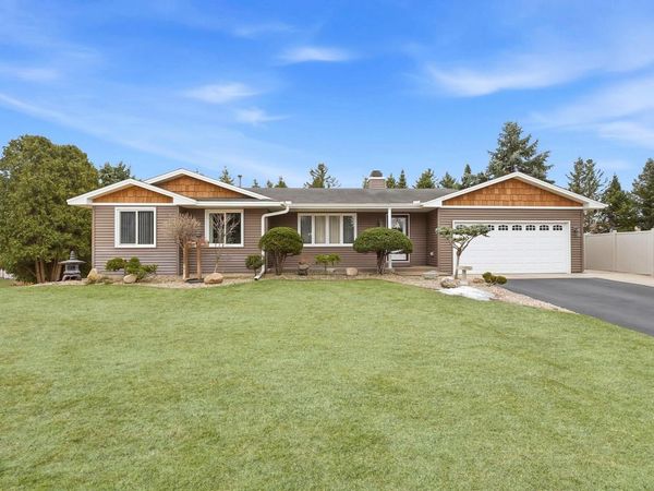 1680 129th Circle NW, Coon Rapids, MN 55448