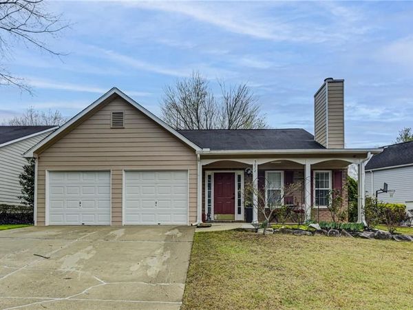 5072 Vail Drive NW, Acworth, GA 30101