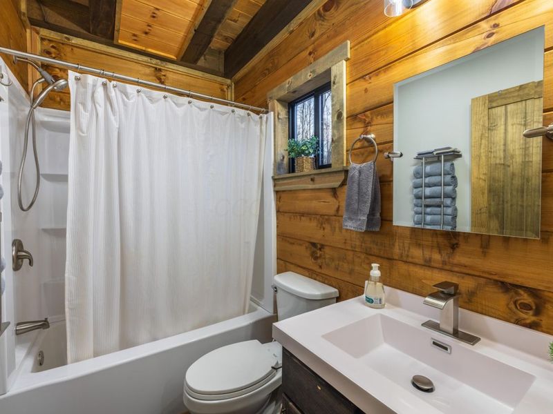 344 Skaggs Road, Londonderry, OH 45647 Photo 11