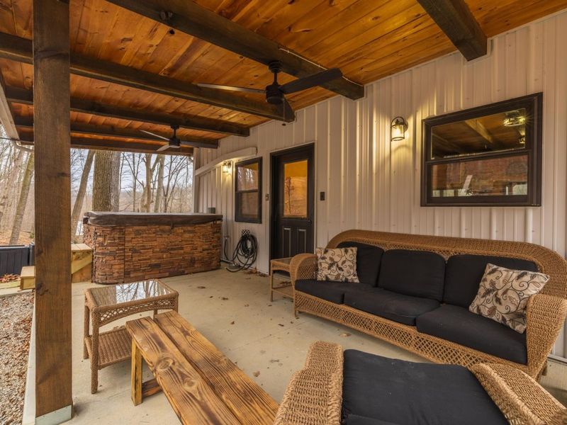 344 Skaggs Road, Londonderry, OH 45647 Photo 3