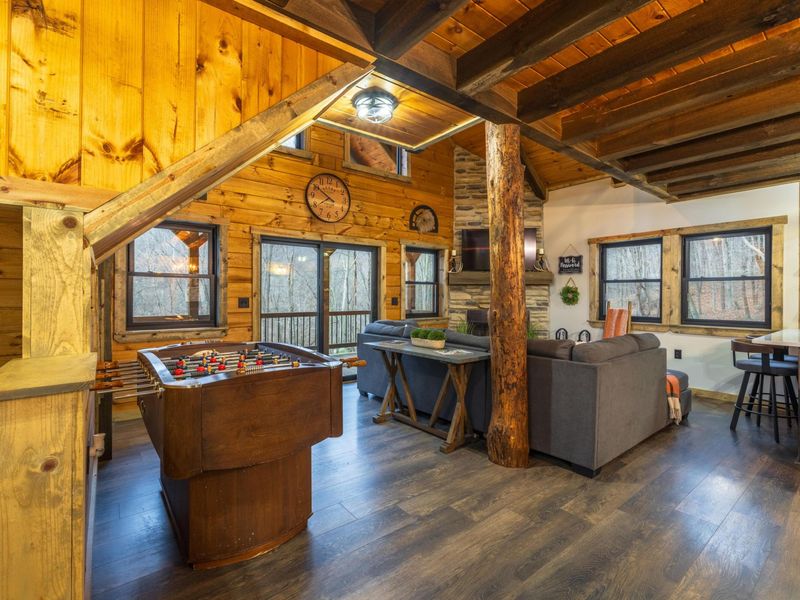 344 Skaggs Road, Londonderry, OH 45647 Photo 9