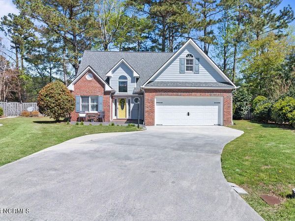 202 Sand Dollar Cove, Sneads Ferry, NC 28460