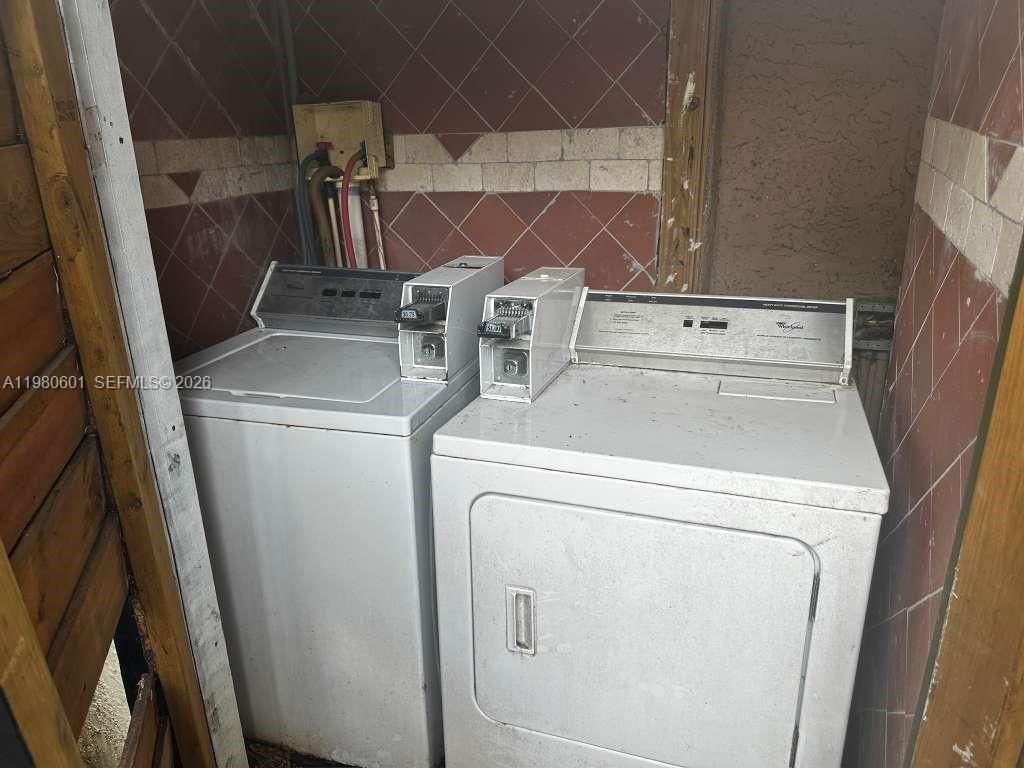 6837 SW 39th Ter , Unit B, Miami, FL 33155 Photo