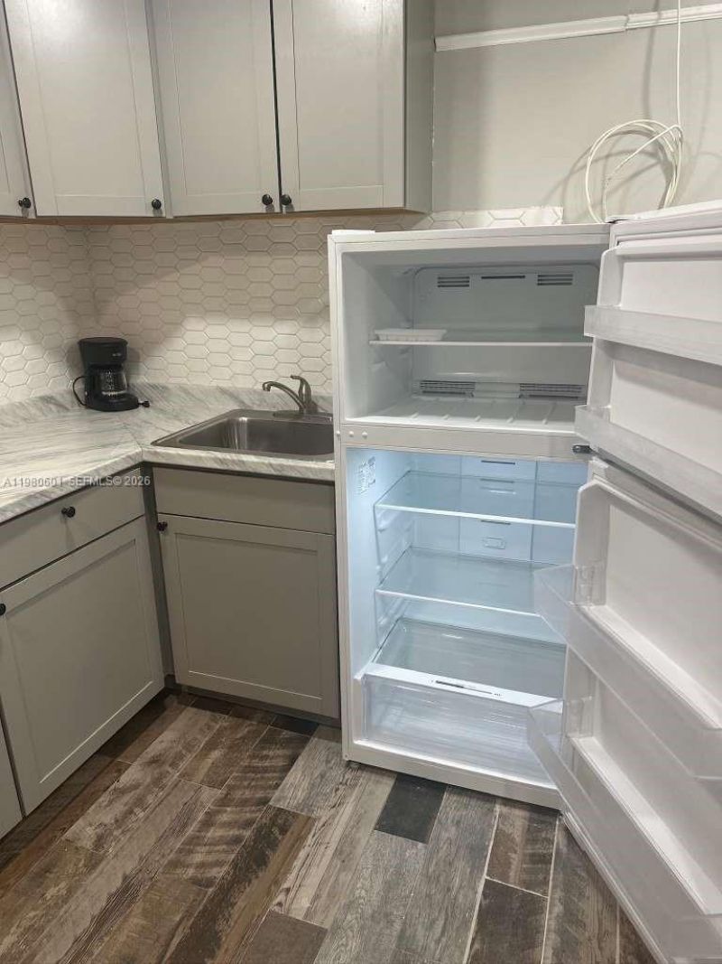 6837 SW 39th Ter , Unit B, Miami, FL 33155 Photo