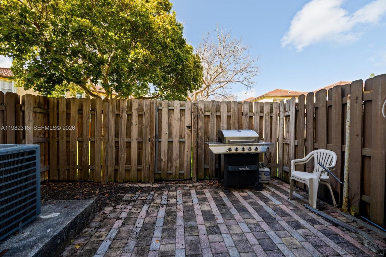 3335 NE 13th Cir Dr, Unit 105-27, Homestead, FL 33033 Photo