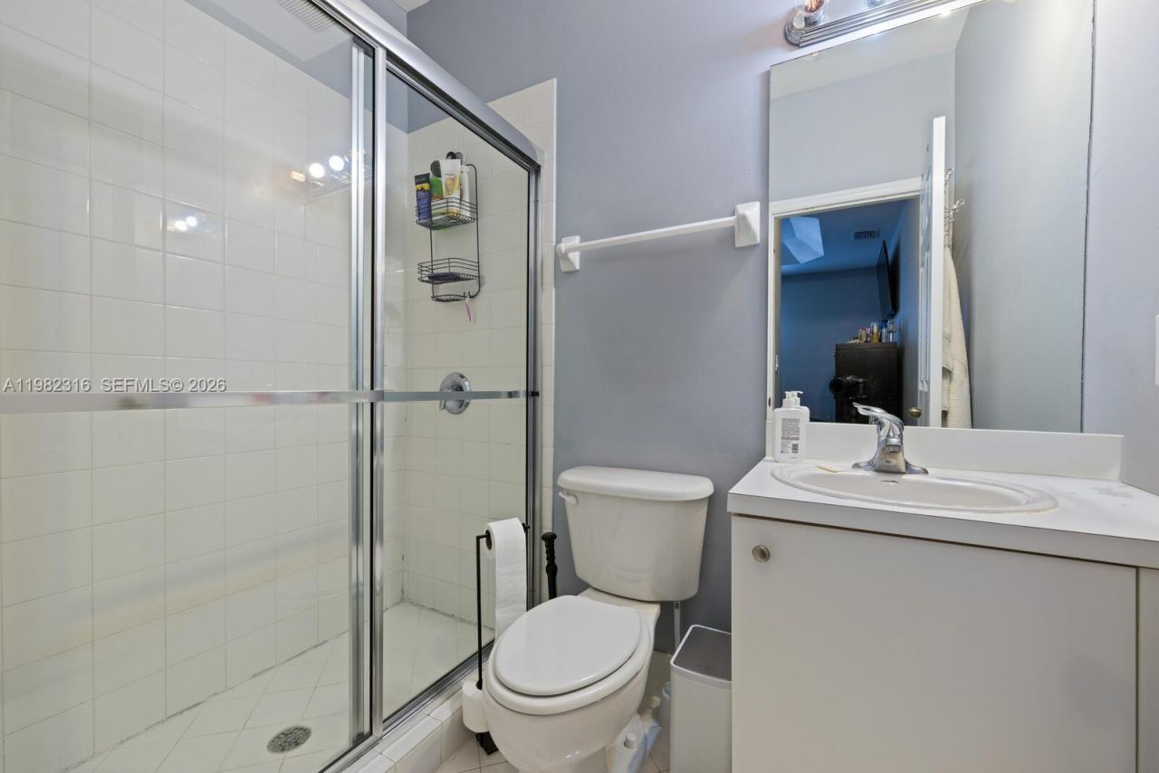 3335 NE 13th Cir Dr, Unit 105-27, Homestead, FL 33033 Photo