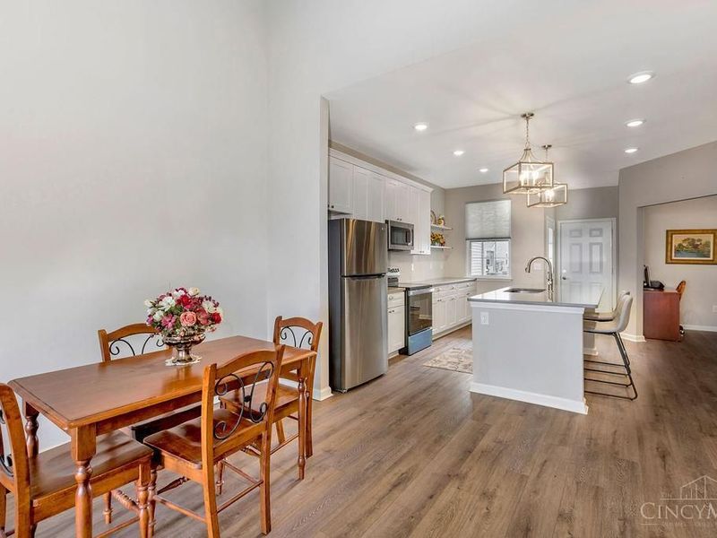 5012 Garden Grove Lane, Cincinnati, OH 45238 Photo 12