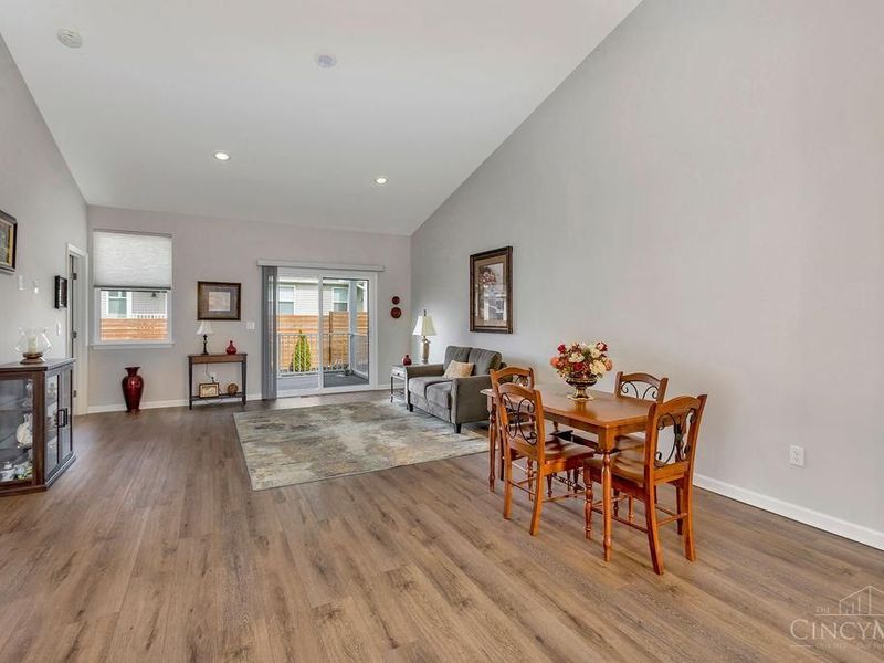 5012 Garden Grove Lane, Cincinnati, OH 45238 Photo 13