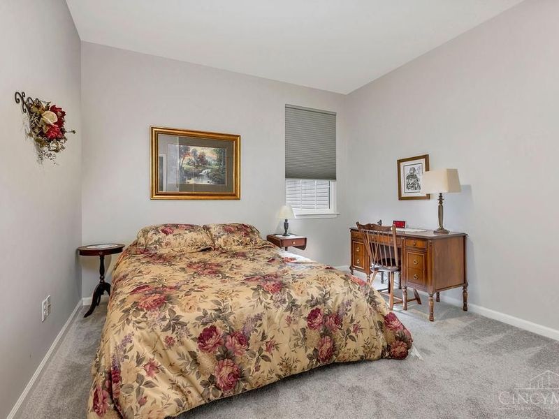 5012 Garden Grove Lane, Cincinnati, OH 45238 Photo 20