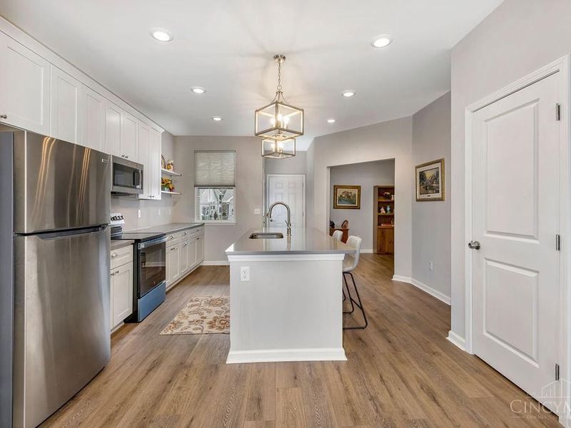 5012 Garden Grove Lane, Cincinnati, OH 45238 Photo 9