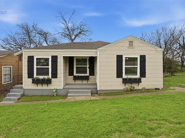 4867 Lawther Drive, River Oaks, TX 76114