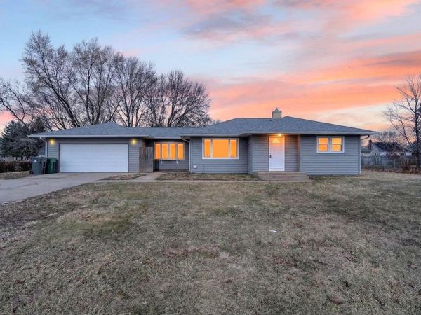 4193 Ardmore Avenue, ROCKFORD, IL 61102