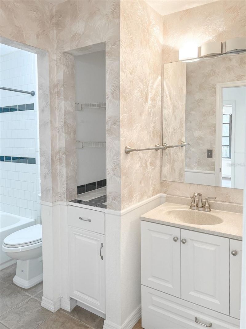 11901 4th Street N, Unit 8102, Saint Petersburg, FL 33716 Photo