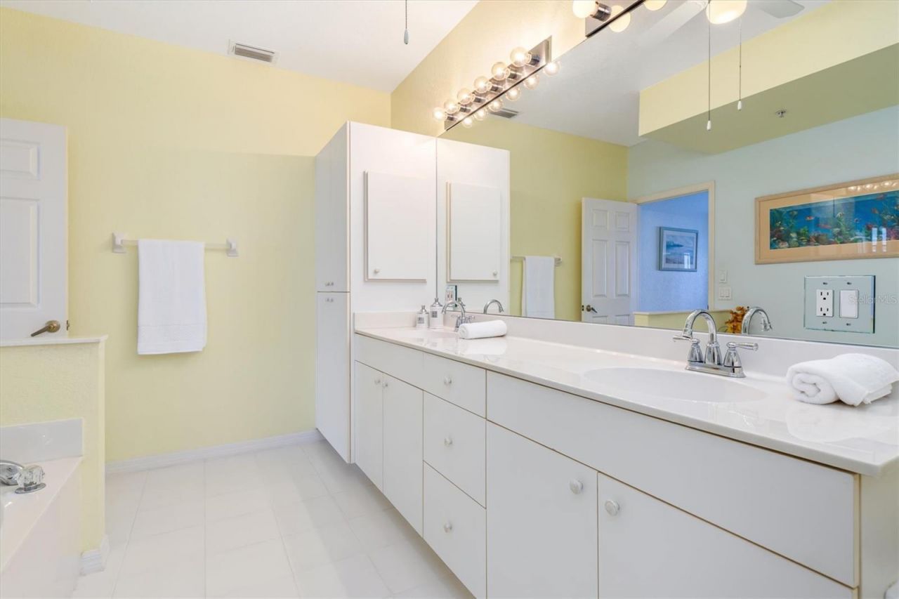 200 Harbor Walk Drive, Unit 354, Punta Gorda, FL 33950 Photo