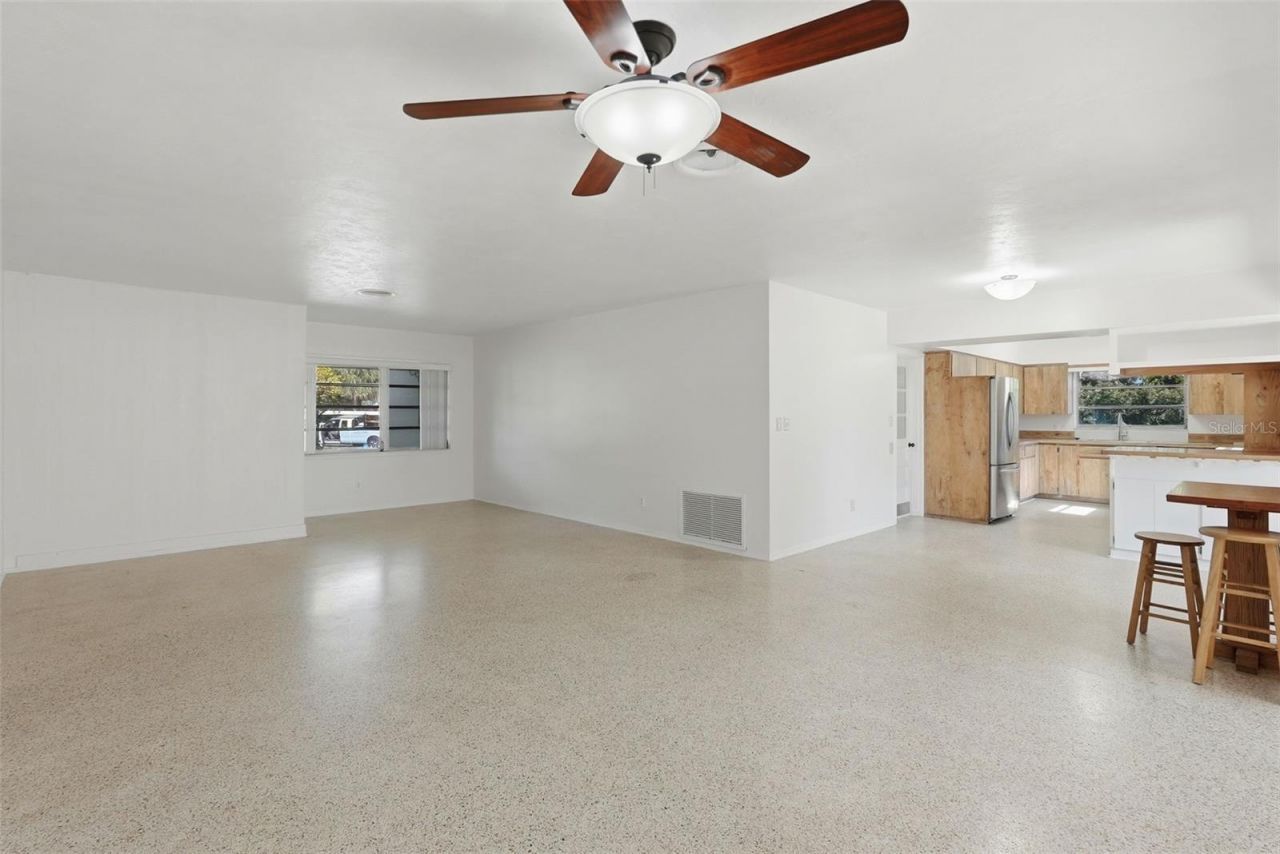 3391 Walnut Street Ne, Saint Petersburg, FL 33704 Photo