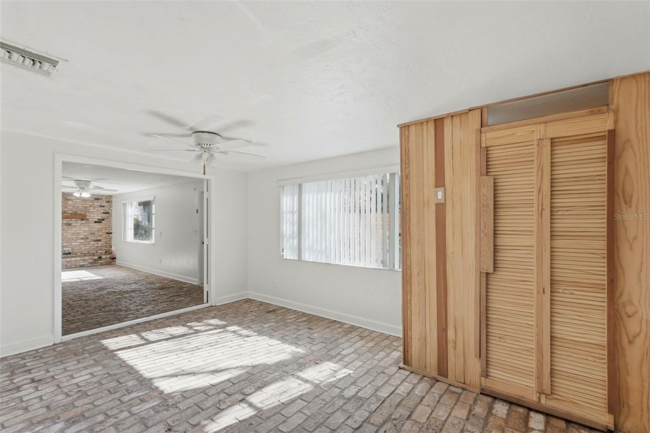 3391 Walnut Street Ne, Saint Petersburg, FL 33704 Photo