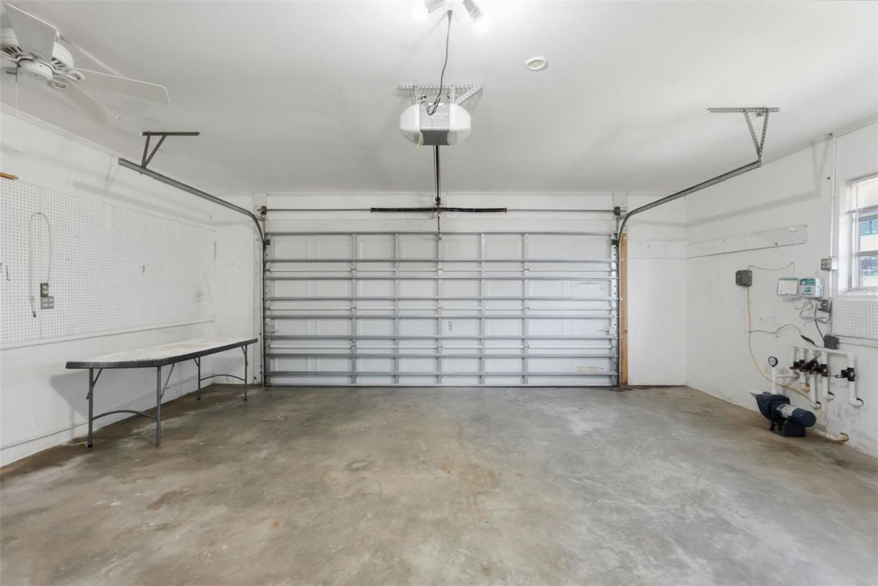 3391 Walnut Street Ne, Saint Petersburg, FL 33704 Photo