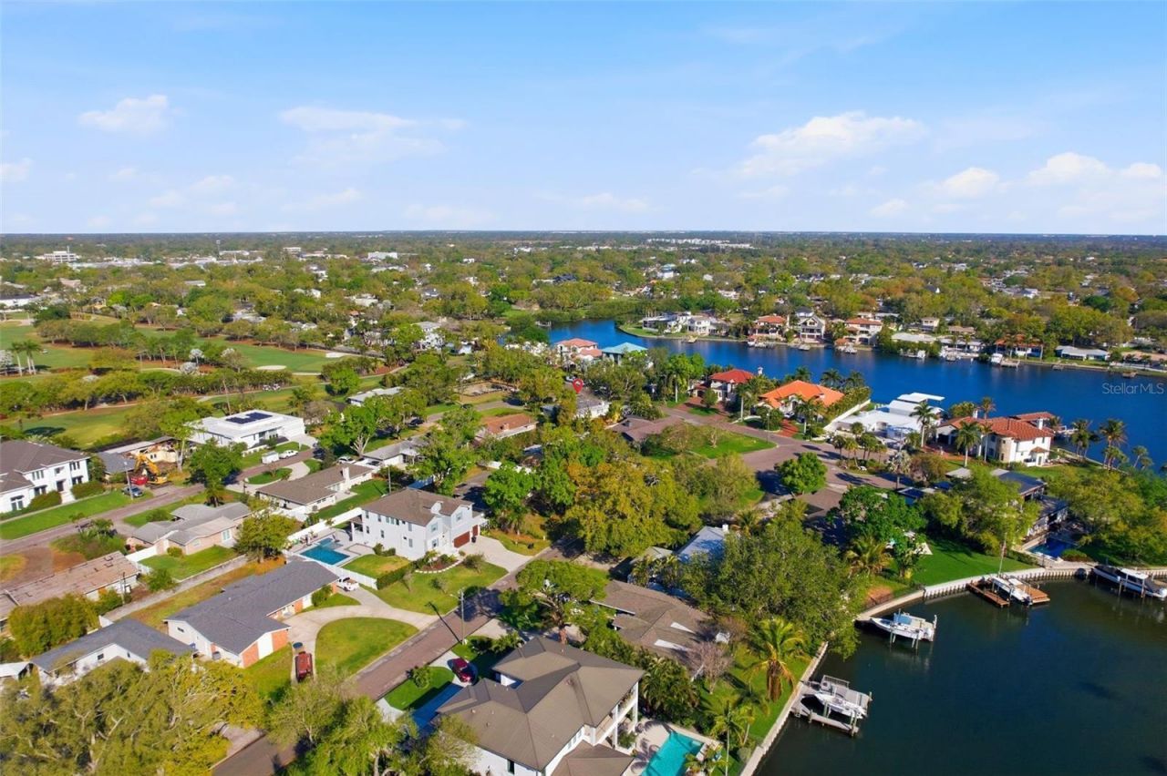 3391 Walnut Street Ne, Saint Petersburg, FL 33704 Photo