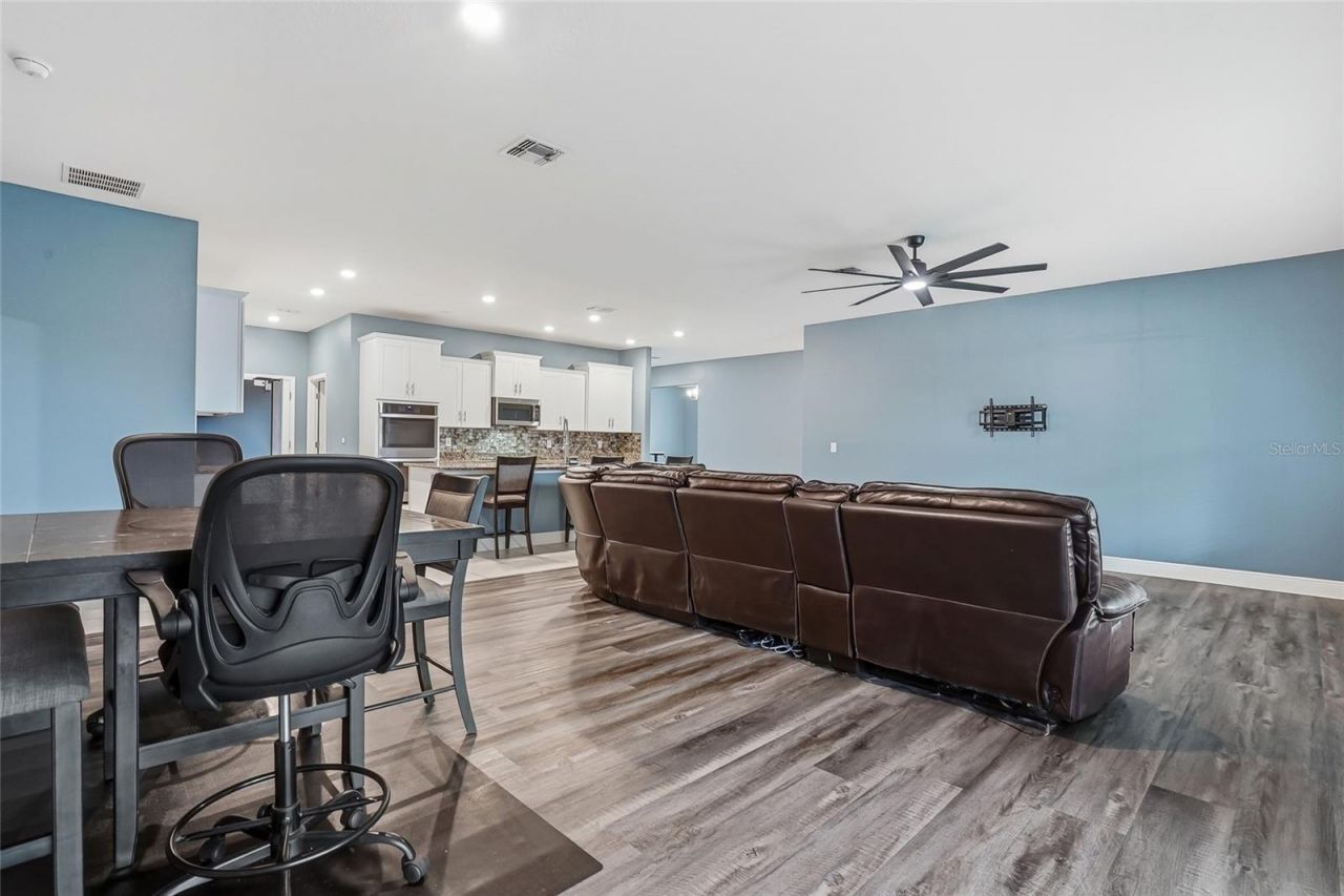 11174 Marvelwood Road, Weeki Wachee, FL 34614 Photo