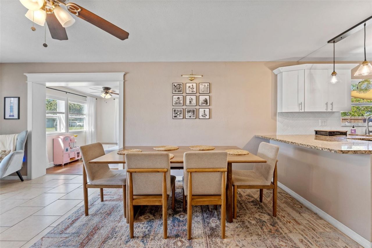 251 Davison Avenue Ne, Saint Petersburg, FL 33703 Photo