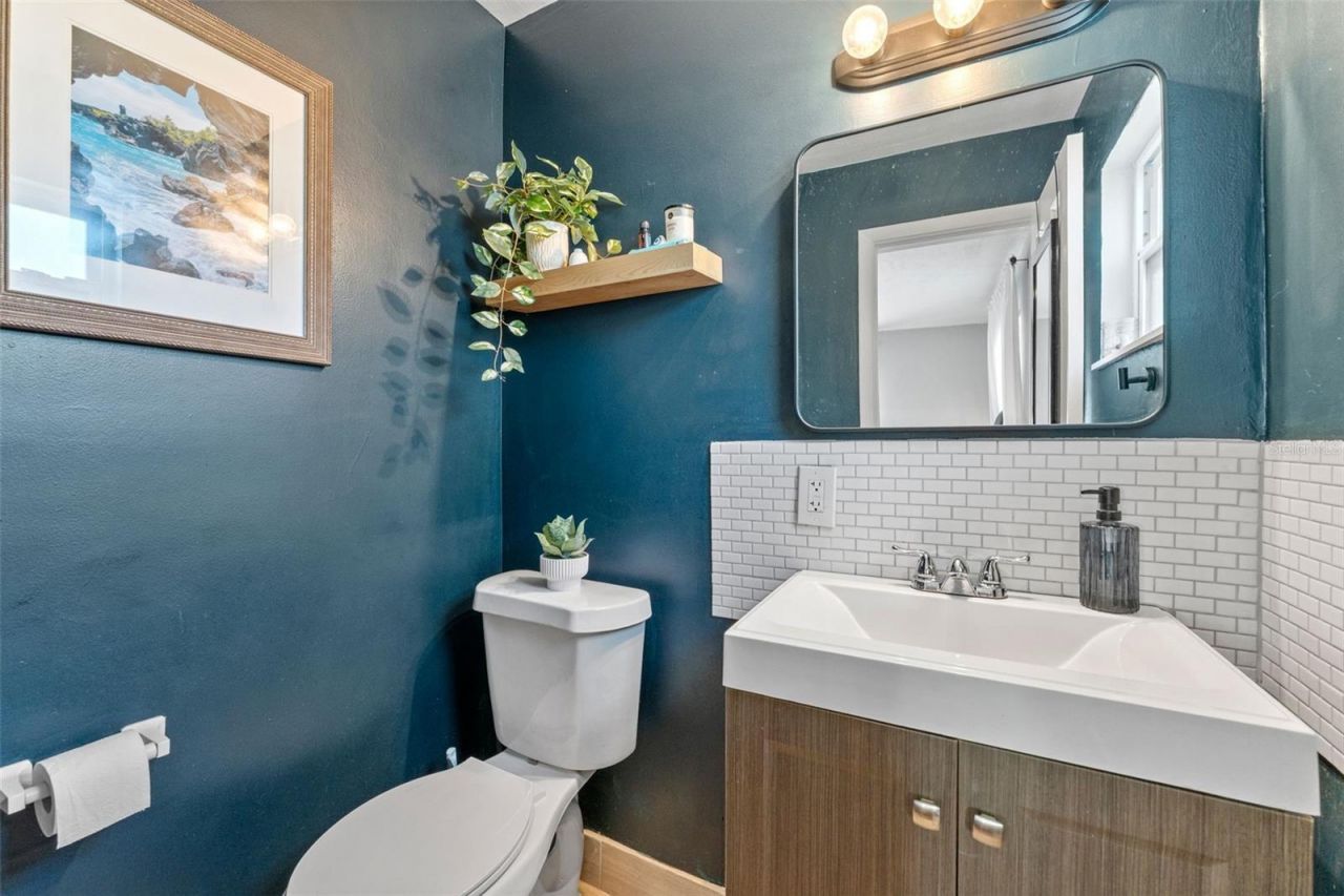 251 Davison Avenue Ne, Saint Petersburg, FL 33703 Photo