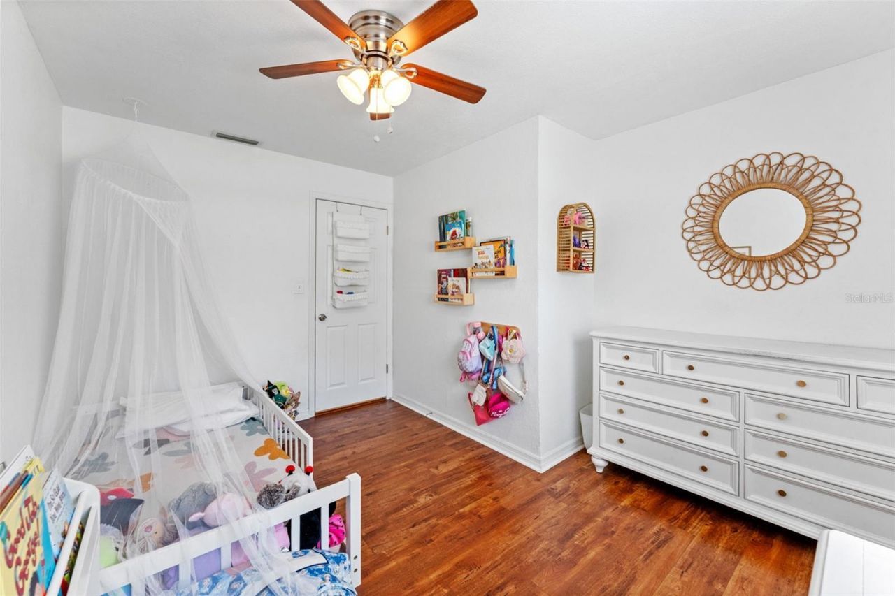 251 Davison Avenue Ne, Saint Petersburg, FL 33703 Photo