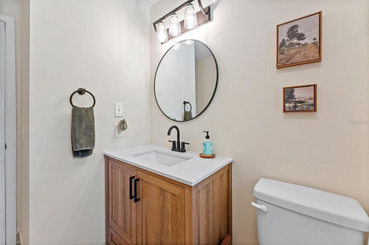 251 Davison Avenue Ne, Saint Petersburg, FL 33703 Photo