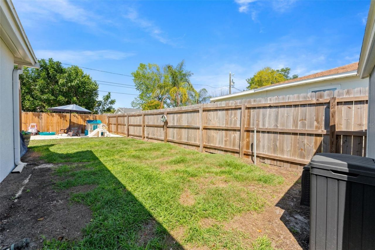 251 Davison Avenue Ne, Saint Petersburg, FL 33703 Photo