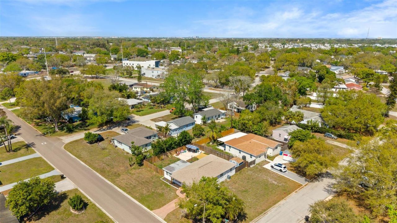 251 Davison Avenue Ne, Saint Petersburg, FL 33703 Photo