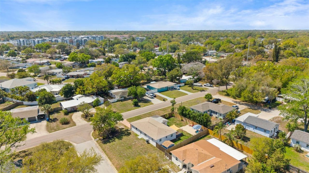 251 Davison Avenue Ne, Saint Petersburg, FL 33703 Photo