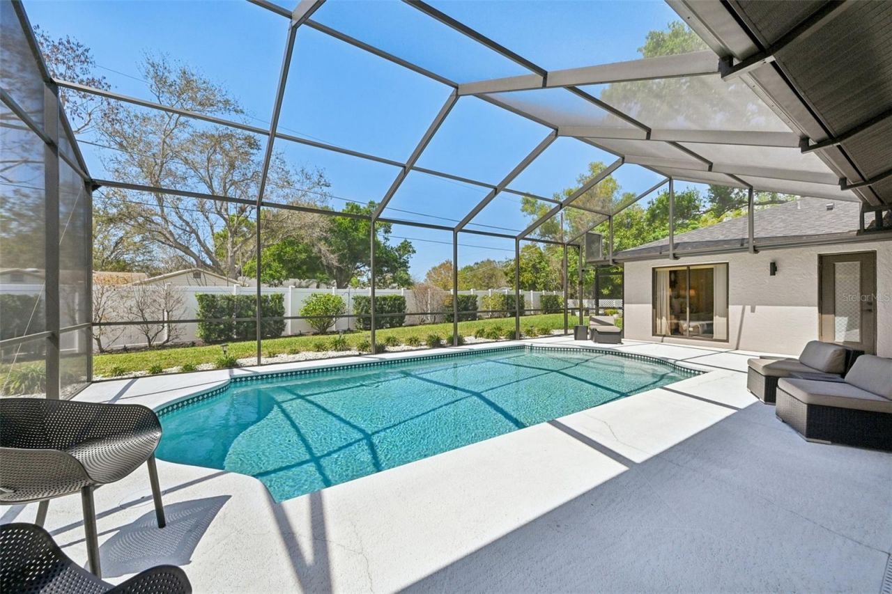 4719 Meadowview Circle, Sarasota, FL 34233 Photo