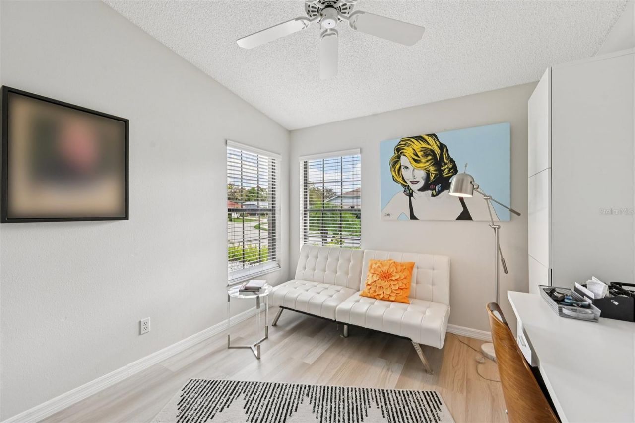 4719 Meadowview Circle, Sarasota, FL 34233 Photo