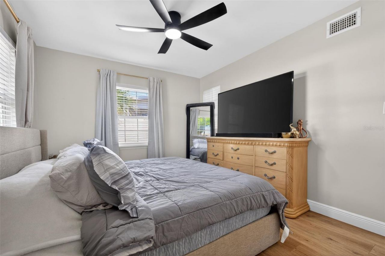 4420 Pompano Drive Se, Saint Petersburg, FL 33705 Photo