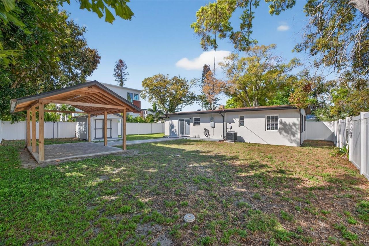 4420 Pompano Drive Se, Saint Petersburg, FL 33705 Photo