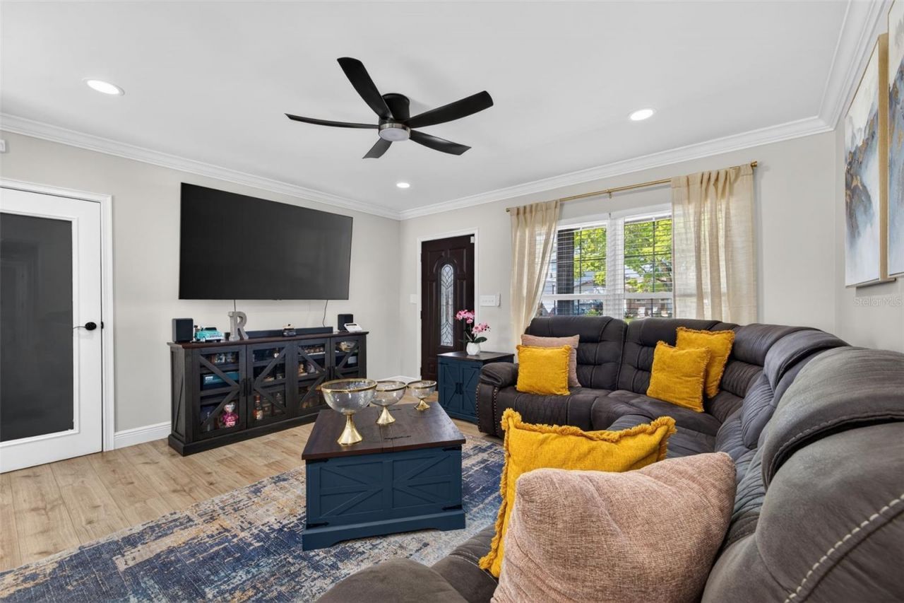 4420 Pompano Drive Se, Saint Petersburg, FL 33705 Photo