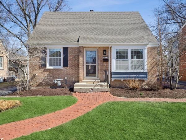 625 9th Avenue , La Grange, IL 60525