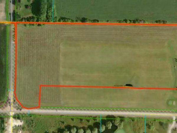 RIDGE ROAD, Mishicot, WI 54228