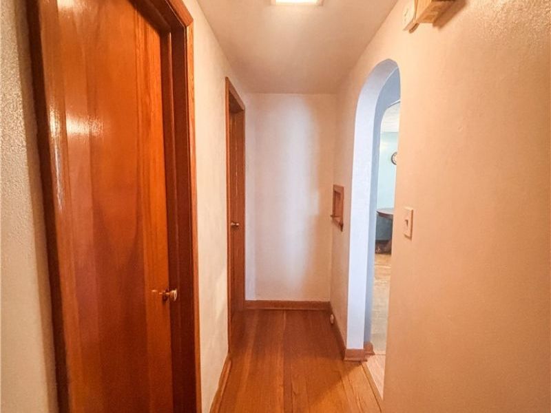 724 E Main Street, Barnesville, OH 43713 Photo 18