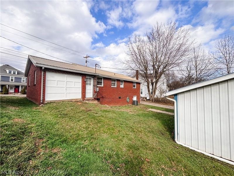 724 E Main Street, Barnesville, OH 43713 Photo 5