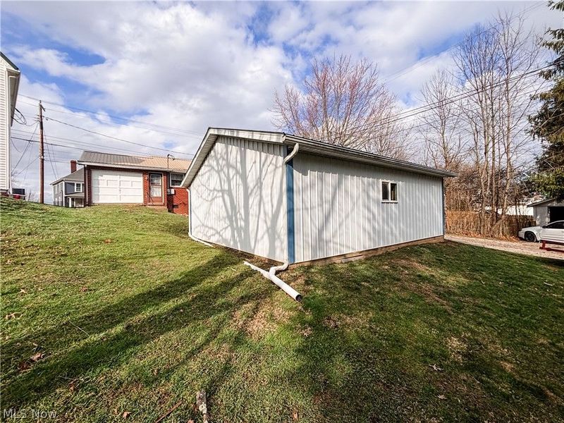 724 E Main Street, Barnesville, OH 43713 Photo 7