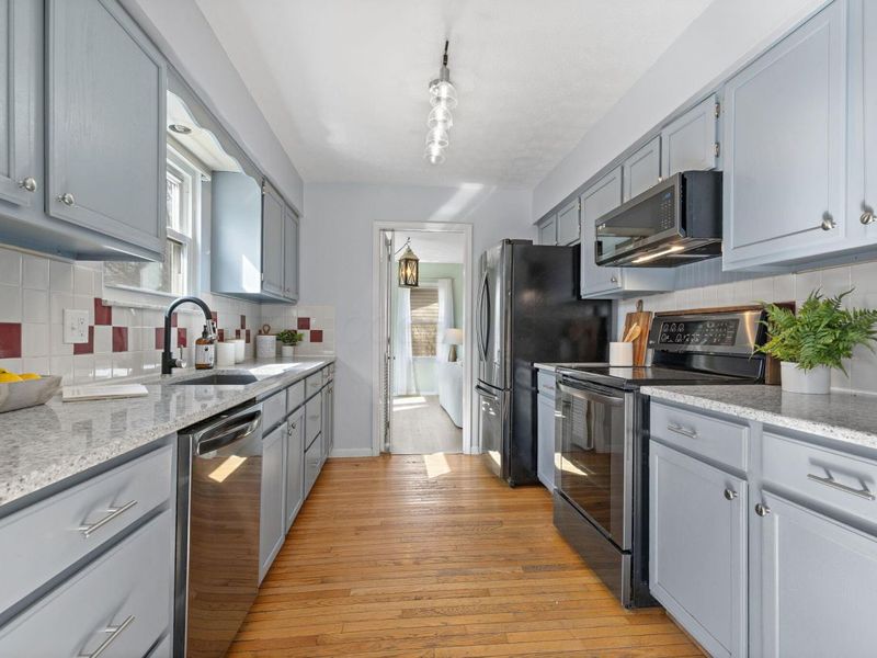 309 Broken Arrow Road, Gahanna, OH 43230 Photo 6