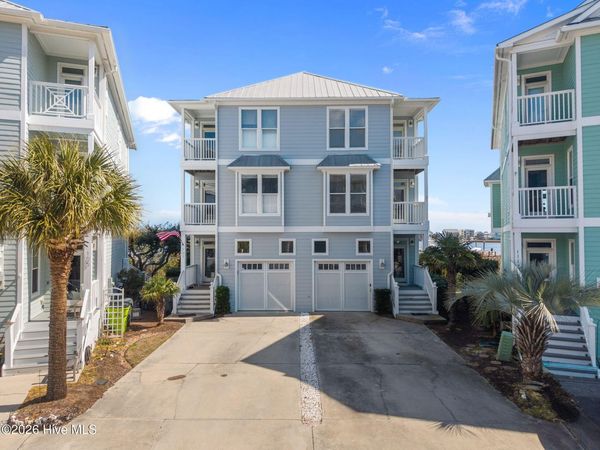 109 Green Turtle Lane , Carolina Beach, NC 28428