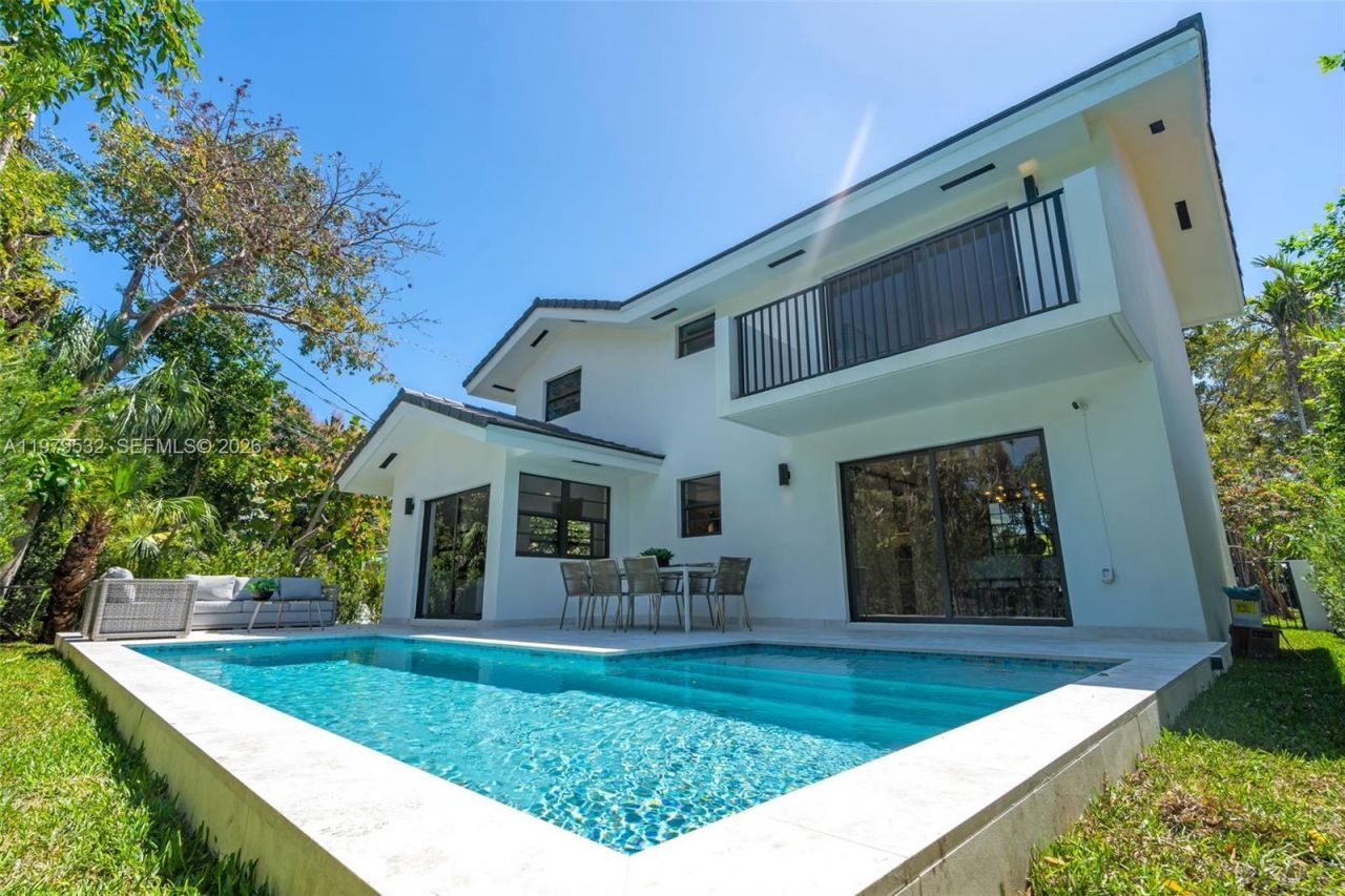 1415 Trillo Ave , Coral Gables, FL 33146 Photo