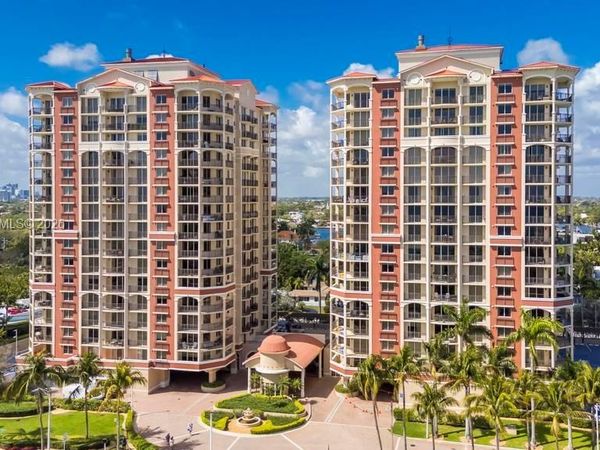 2001 N Ocean Blvd, Fort Lauderdale, FL 33305