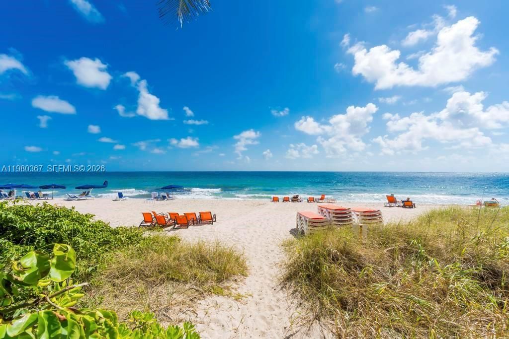 2001 N Ocean Blvd, Fort Lauderdale, FL 33305 Photo