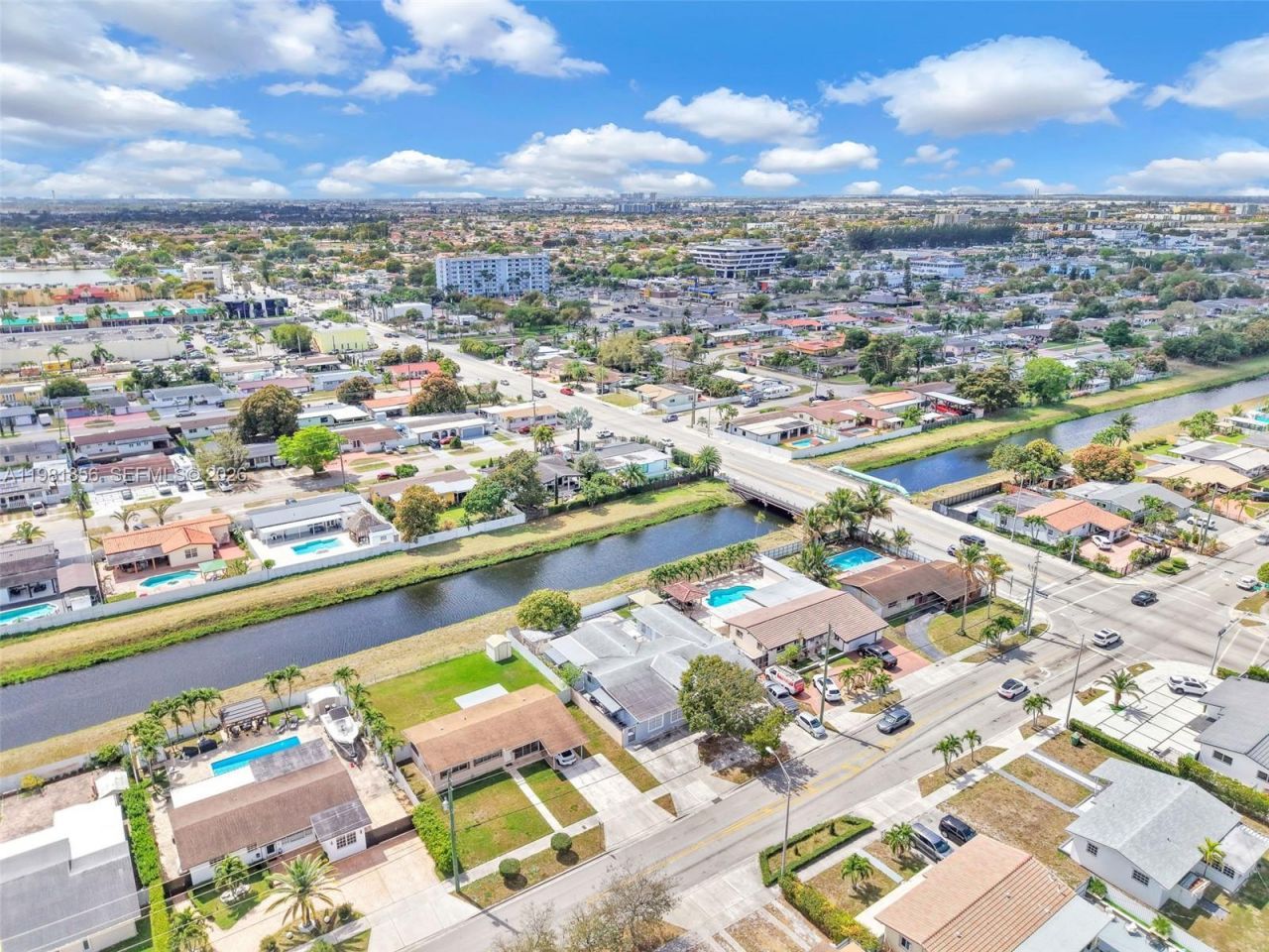 756 W 53rd St, Hialeah, FL 33012 Photo