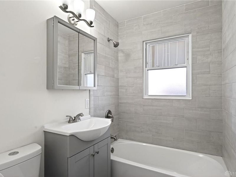 2051 S Smithville Road, Kettering, OH 45420 Photo 17