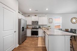 133 Ivory Shadow Road photo 4