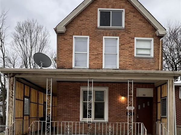 2931 Zephyr Ave, Pittsburgh, PA 15204