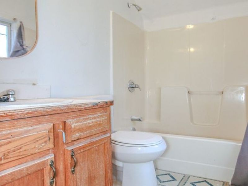 1228 E 167th Street, Cleveland, OH 44110 Photo 7